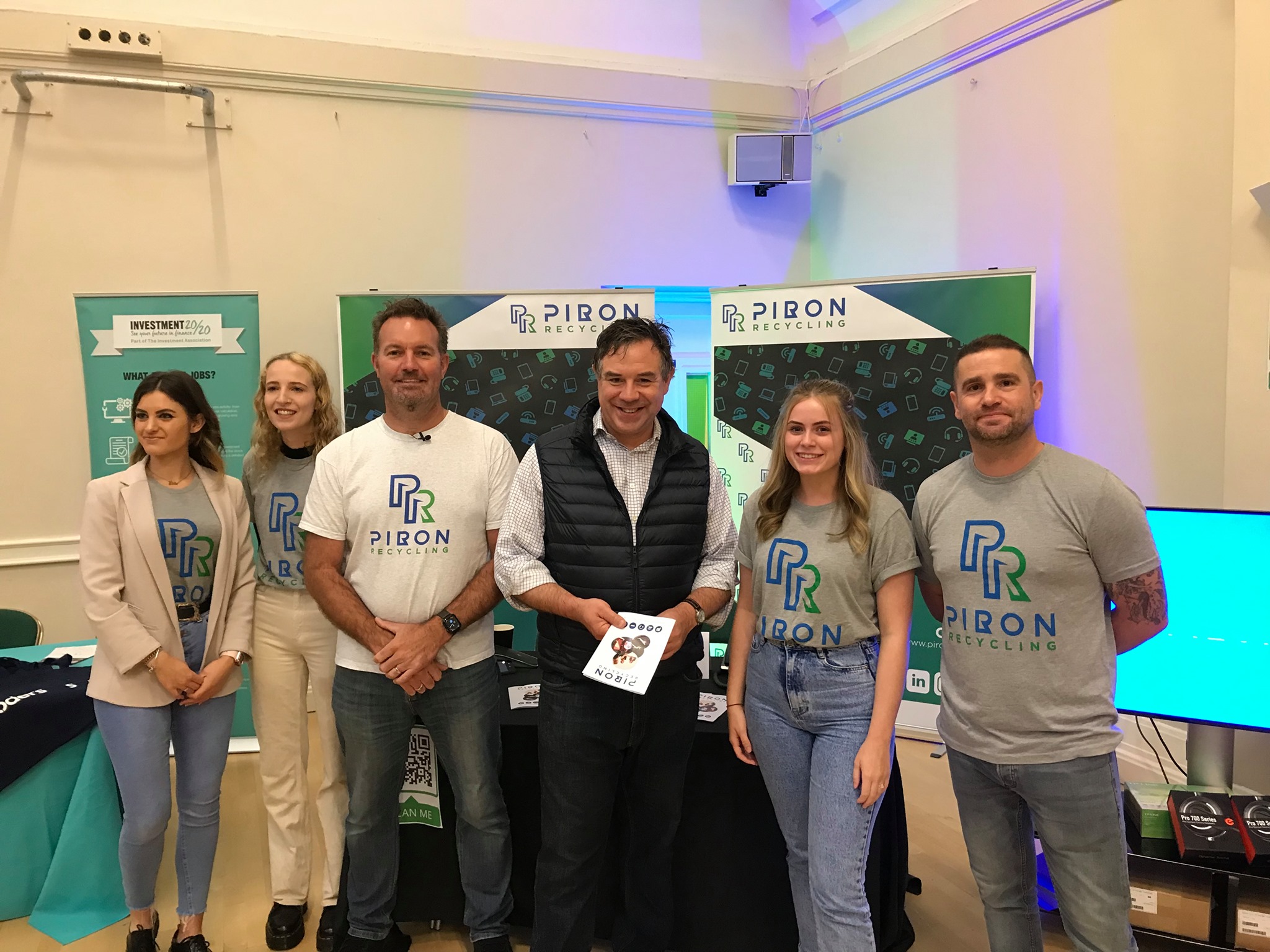 Jeremy Quin Attends Horsham Jobs Fair